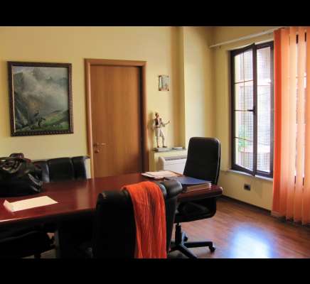 Tirana_Office3
